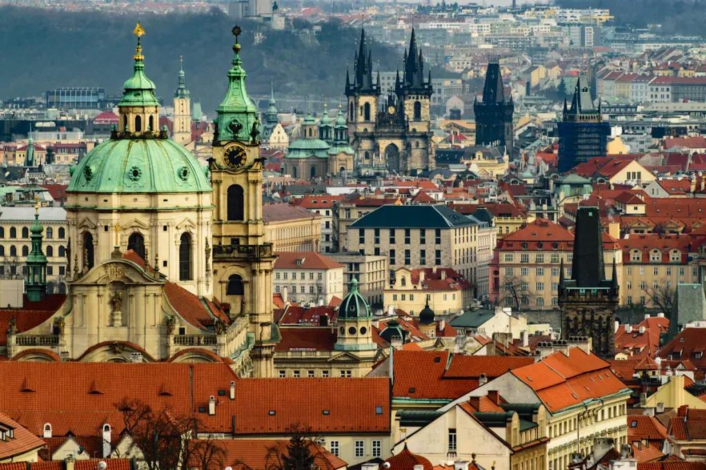 eSIM Brno - Kup przedpłacone dane podróżne dla Brno, Czechy