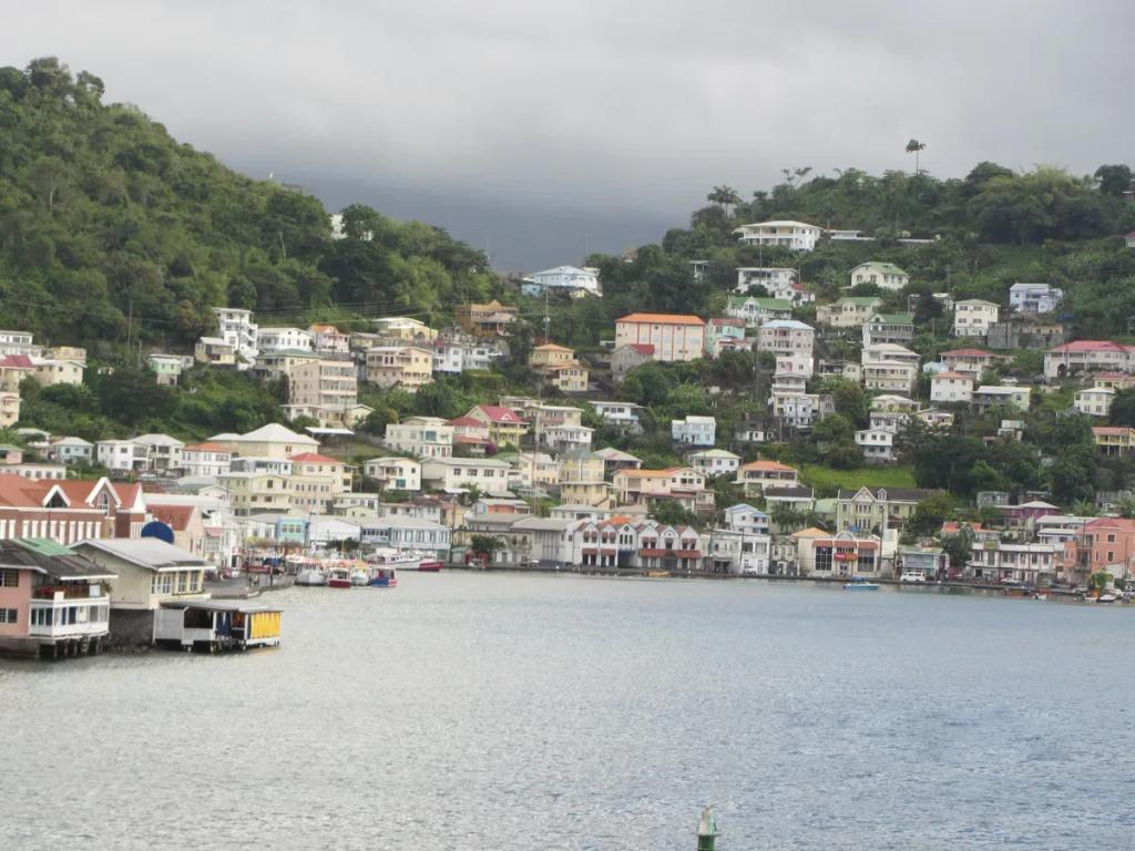Cel podróży Grenada - Kup eSIM Grenada na mobilny internet