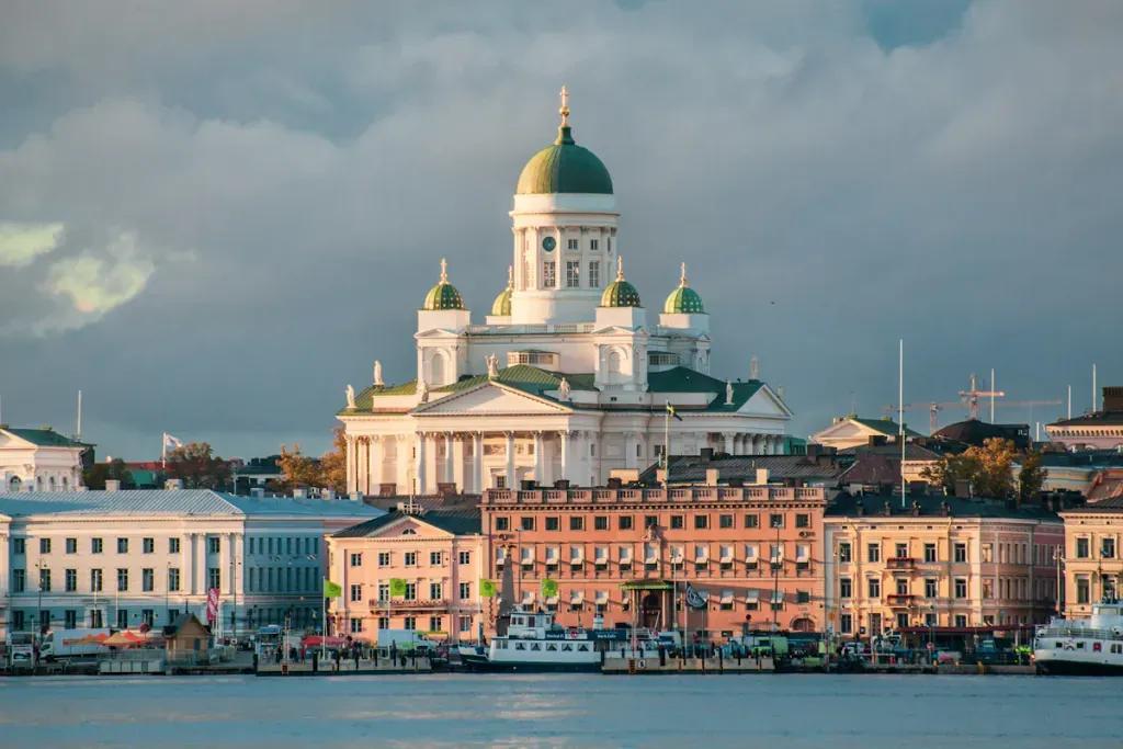 eSIM Helsinki - Kup przedpłacone dane podróżne dla Helsinki, Finlandia